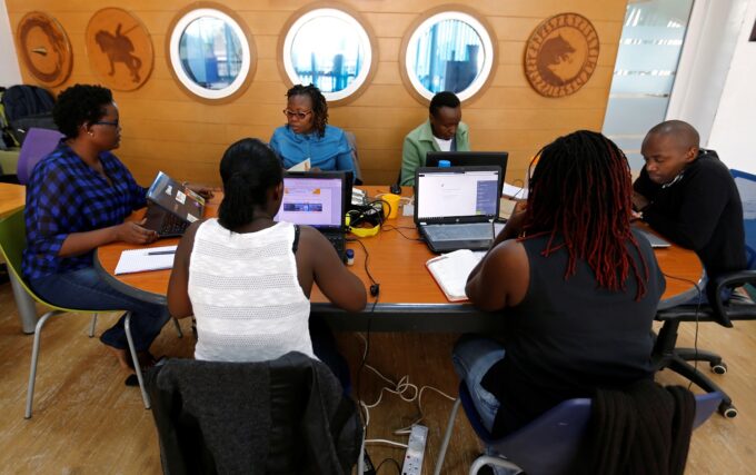 Les startups africaines : Les avantages de la collaboration et des fusions